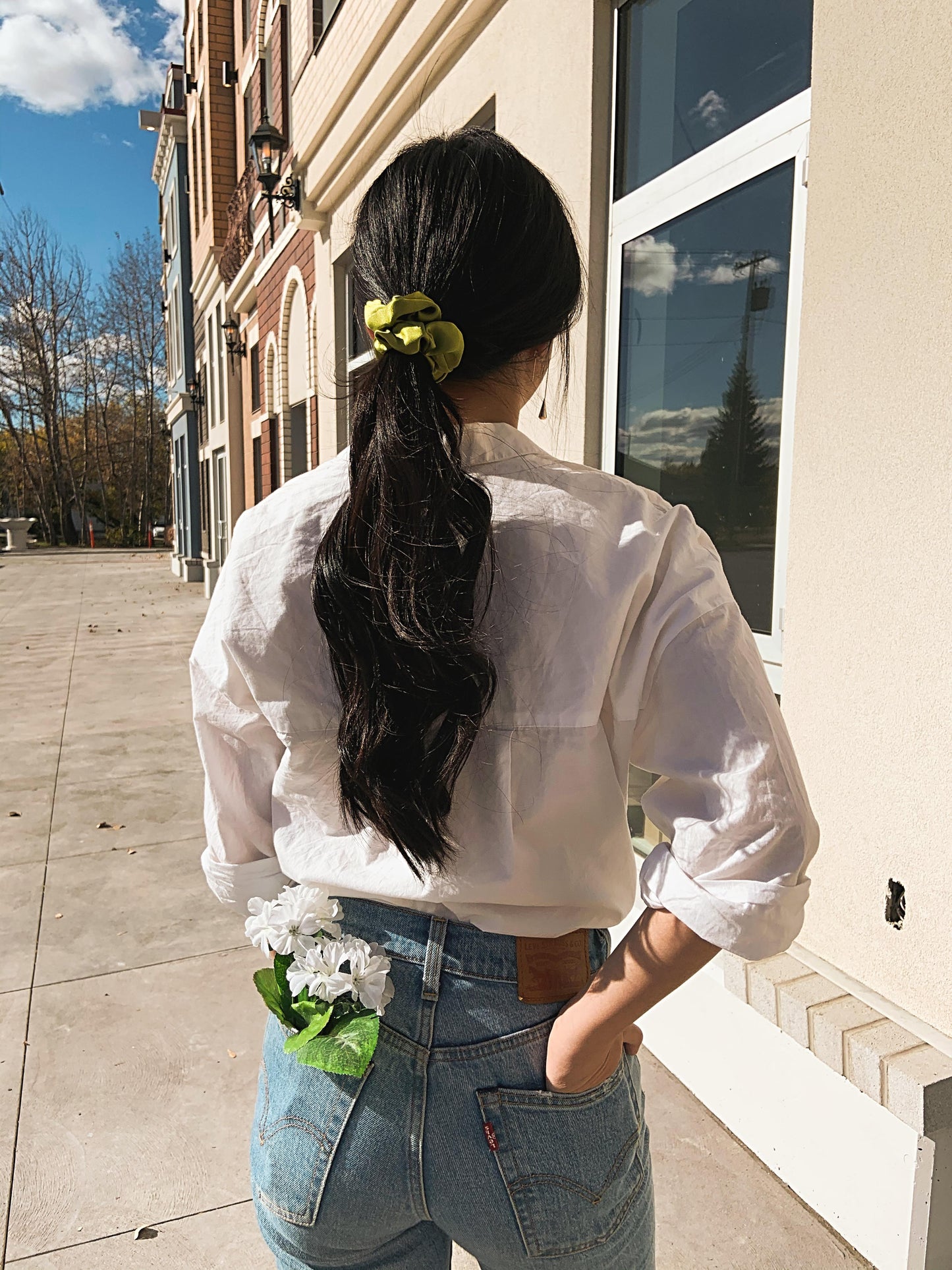 Silk Scrunchie - Olive